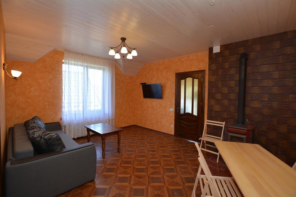 Villa Zolota Rybka Skhidnytsia Habitación foto
